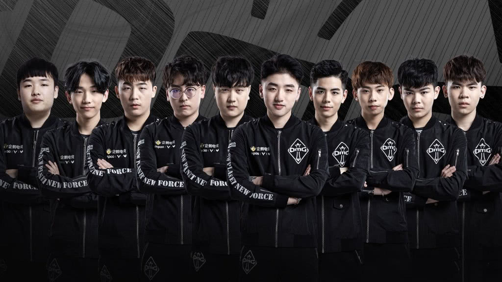 首发阵容的 首发阵容的