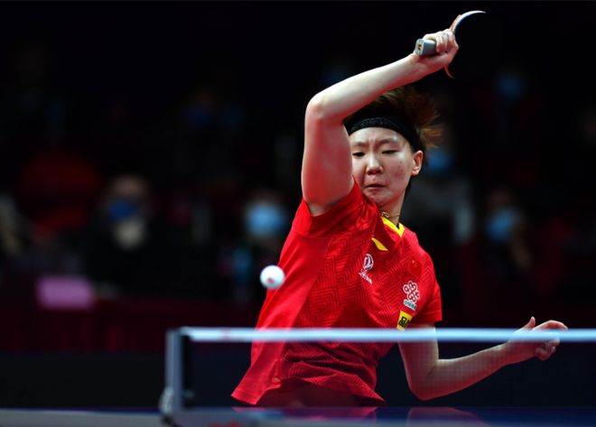 在冬窗积极 在冬窗积极