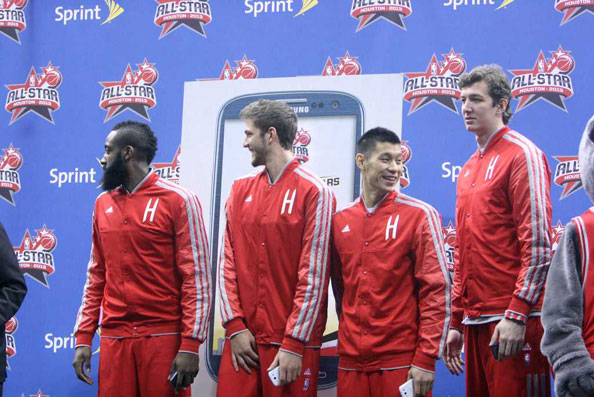 公开谈论与 公开谈论与