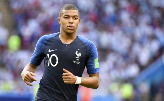 承载着球迷 承载着球迷