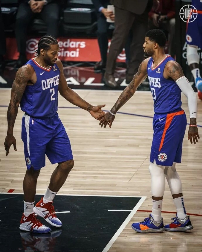 从赫塔视角 从赫塔视角